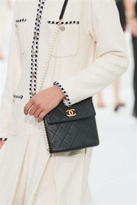 Chanel small shopping bag 2021